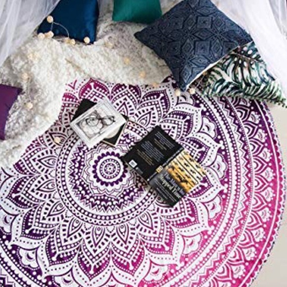 Aztec Printed Roundie Mandela Blanket/Tapestry - Picture 8 of 8